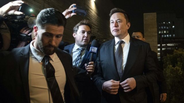 Elon Musk queda en bancarrota después de una pelea los dueños de Twitter.